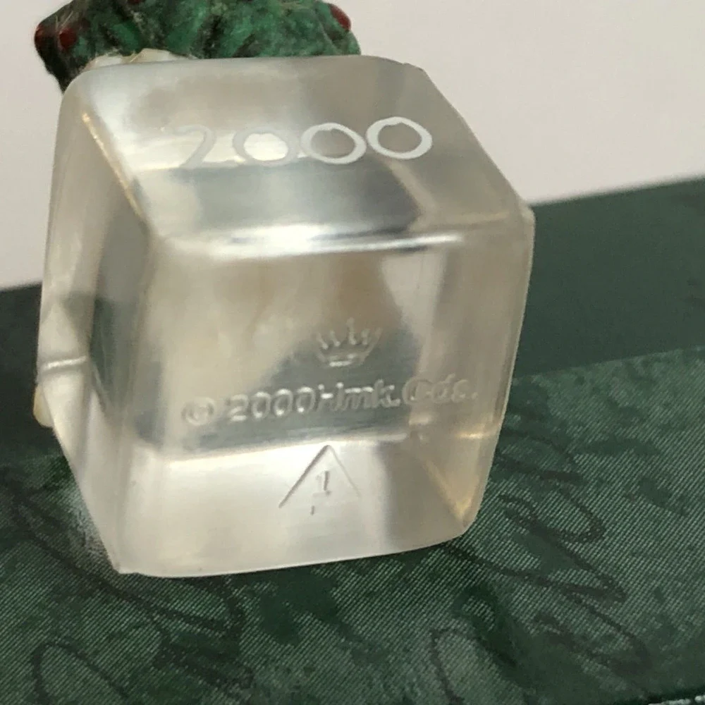 Hallmark Christmas Ornament Keepsake Miniature Ice Block Buddies 2000 Polar Bear
